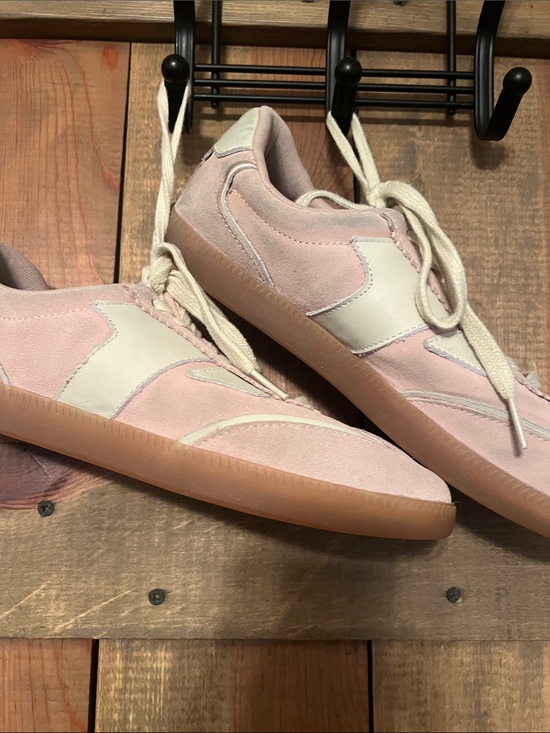 Toms Shoes - Toms Pink and Cream Low-Top Sneakers